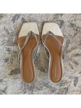 By Anthropologie Metallic Silver Thong Kitten Heels Size 6